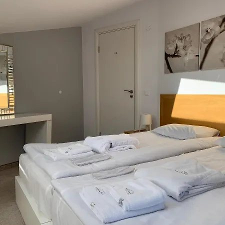 Saint George Palace Deluxe Collection מלון 4*