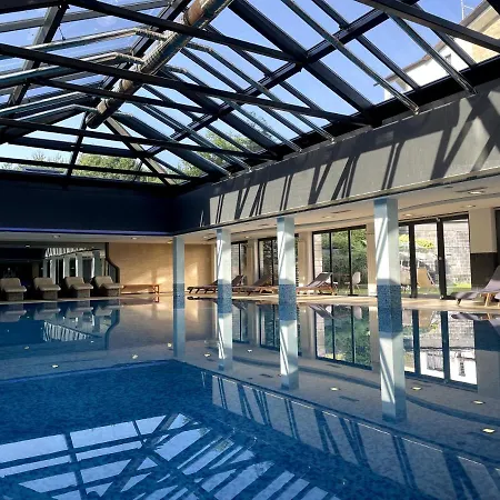 Saint George Palace Deluxe Collection 4*