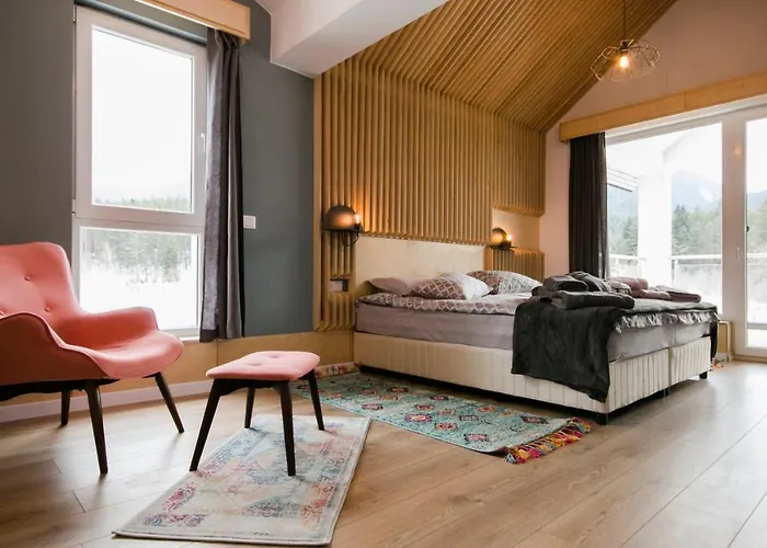 Saint George Palace Deluxe Collection