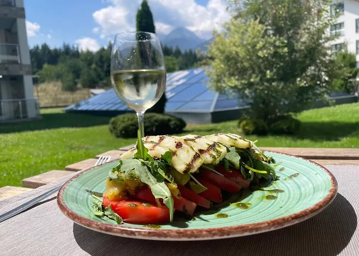 Ξενοδοχείο Saint George Palace Deluxe Collection 4*